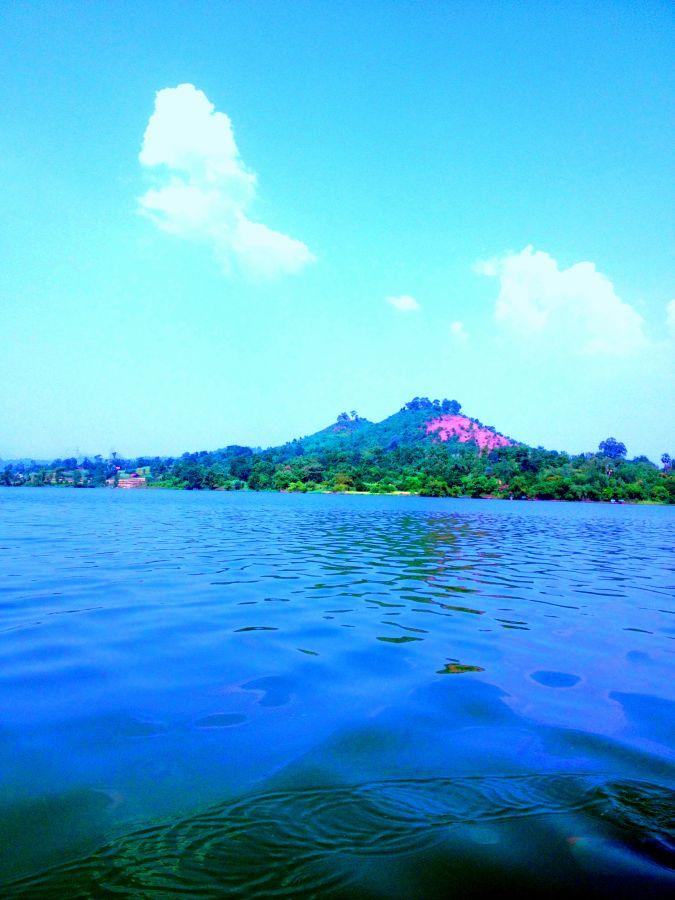 Dudhani Lake Selvassa