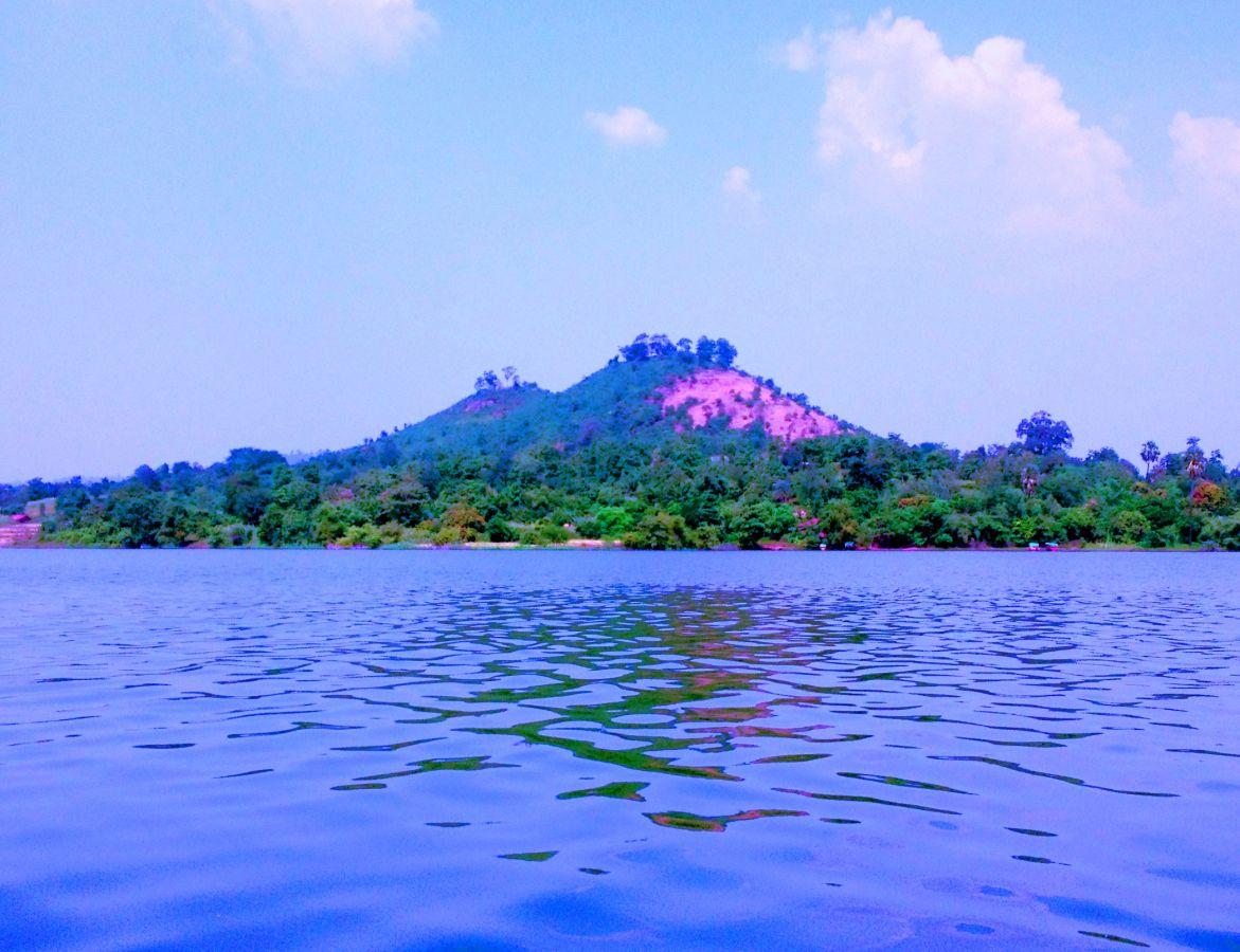 Dudhani Lake Selvassa