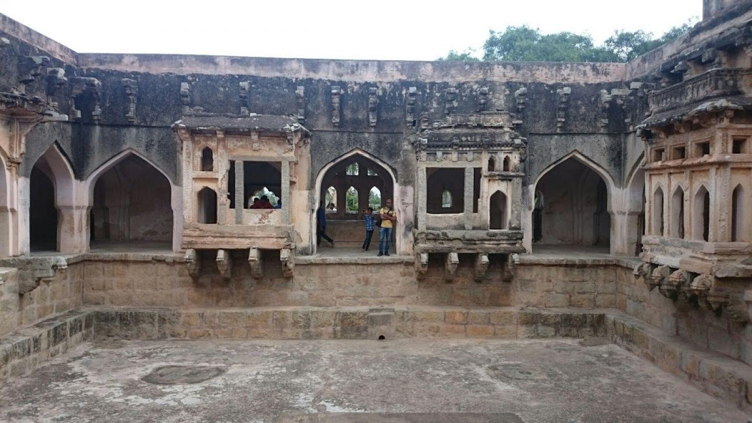 Queen's Bath Hampi