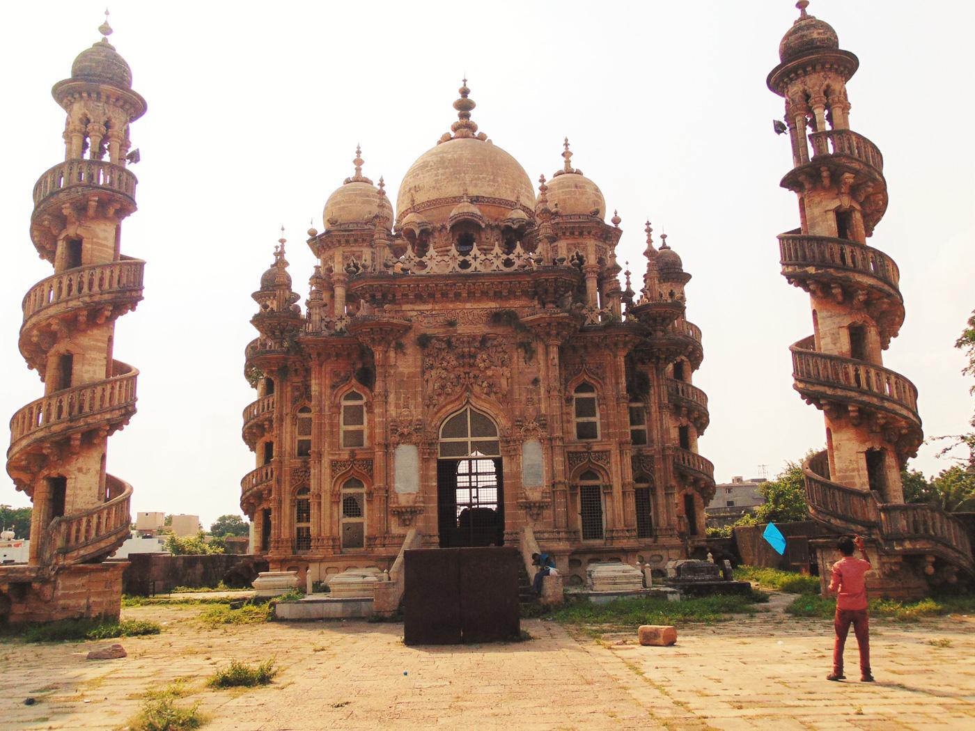 Tomb of Bahar-ud-din Bhar Junagadh