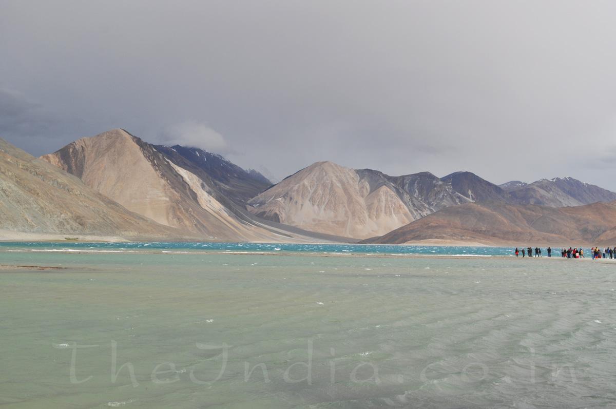 Pangong Tso (Pangong Lake) Leh