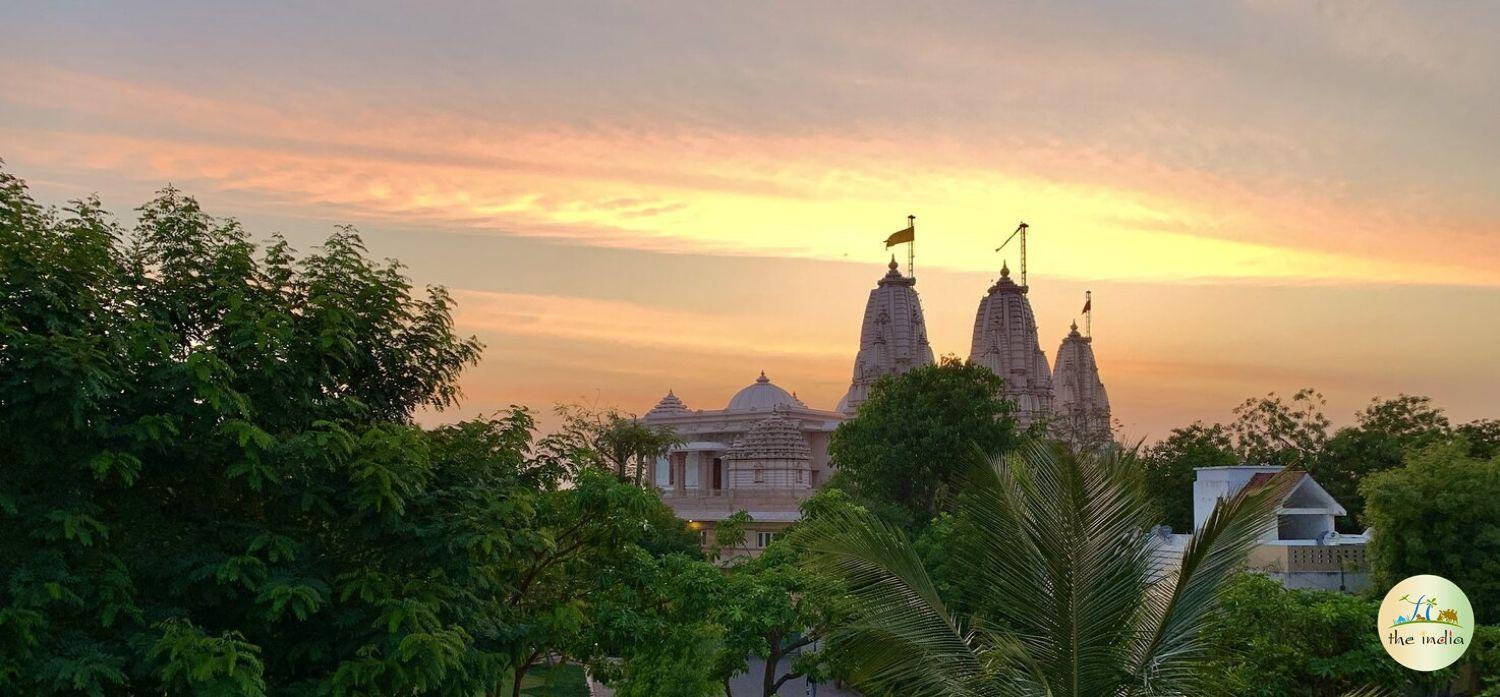 Adalaj Trimandir