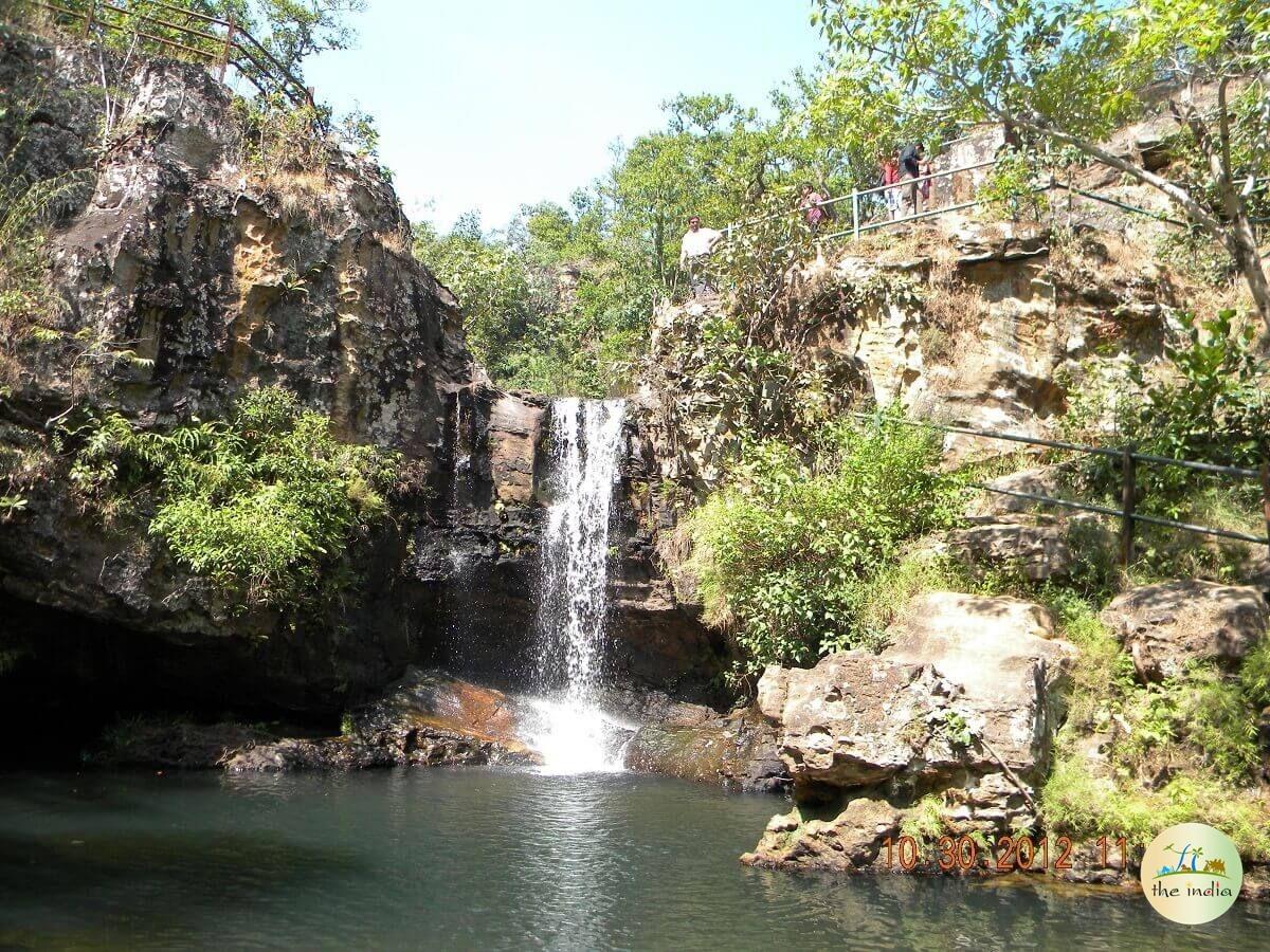 Bee Falls Pachmarhi