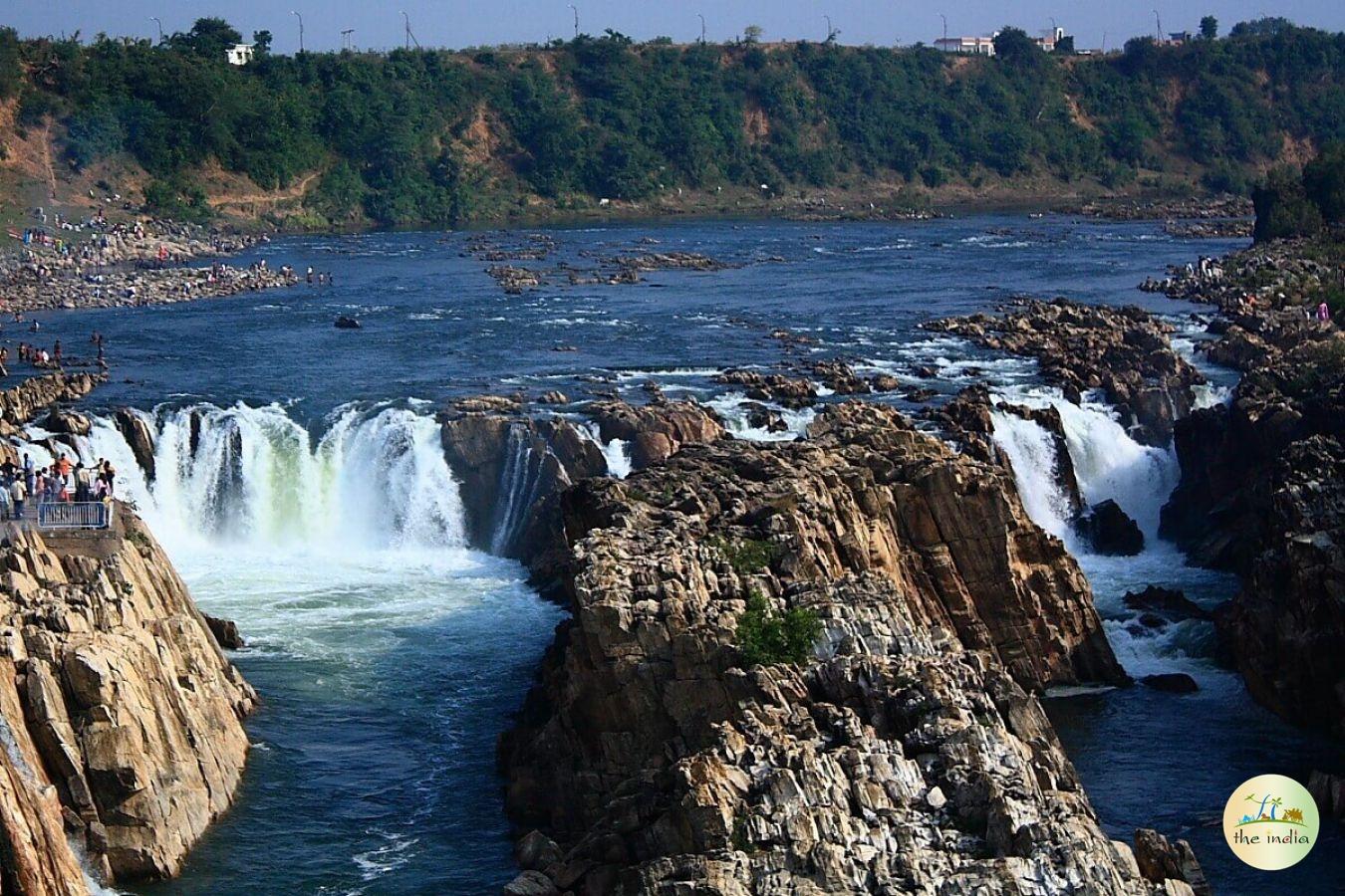 Dhuandhar Falls Bhedaghat