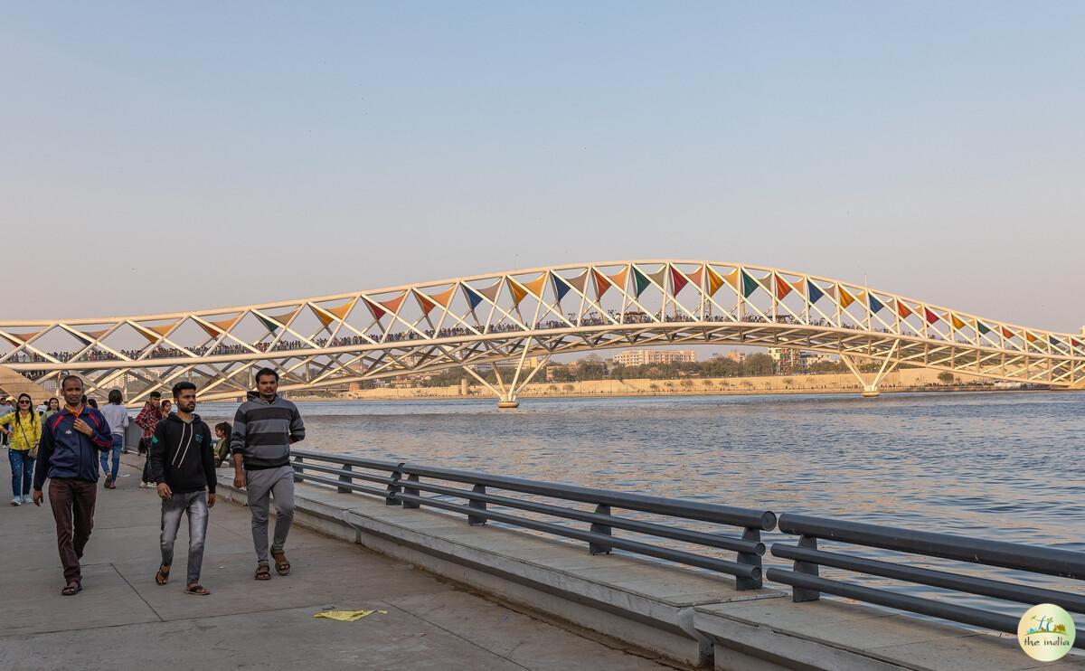 Atal Foot Over Bridge Ahmedabad