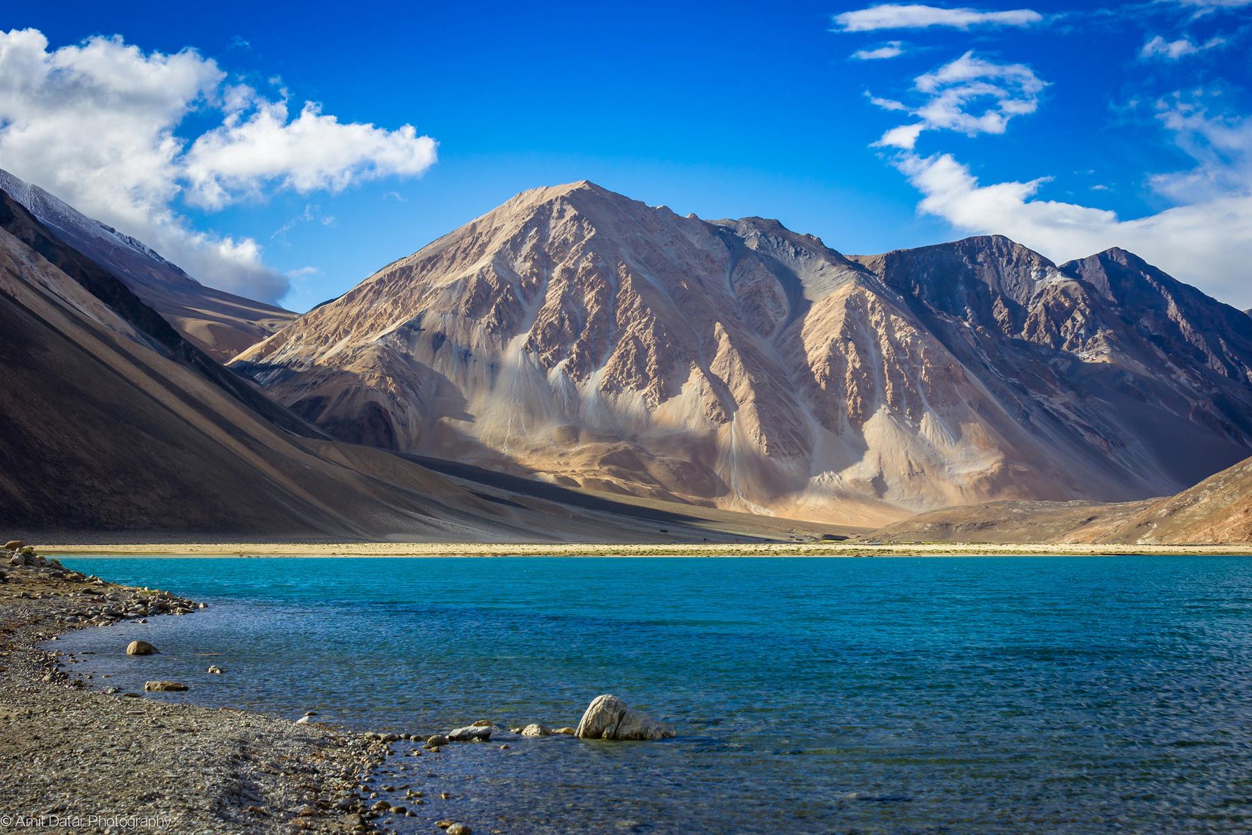 Pangong Tso (Pangong Lake) Leh