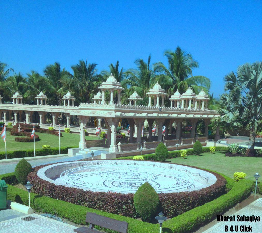 Shri Swaminarayan Mandir Sankri Surat