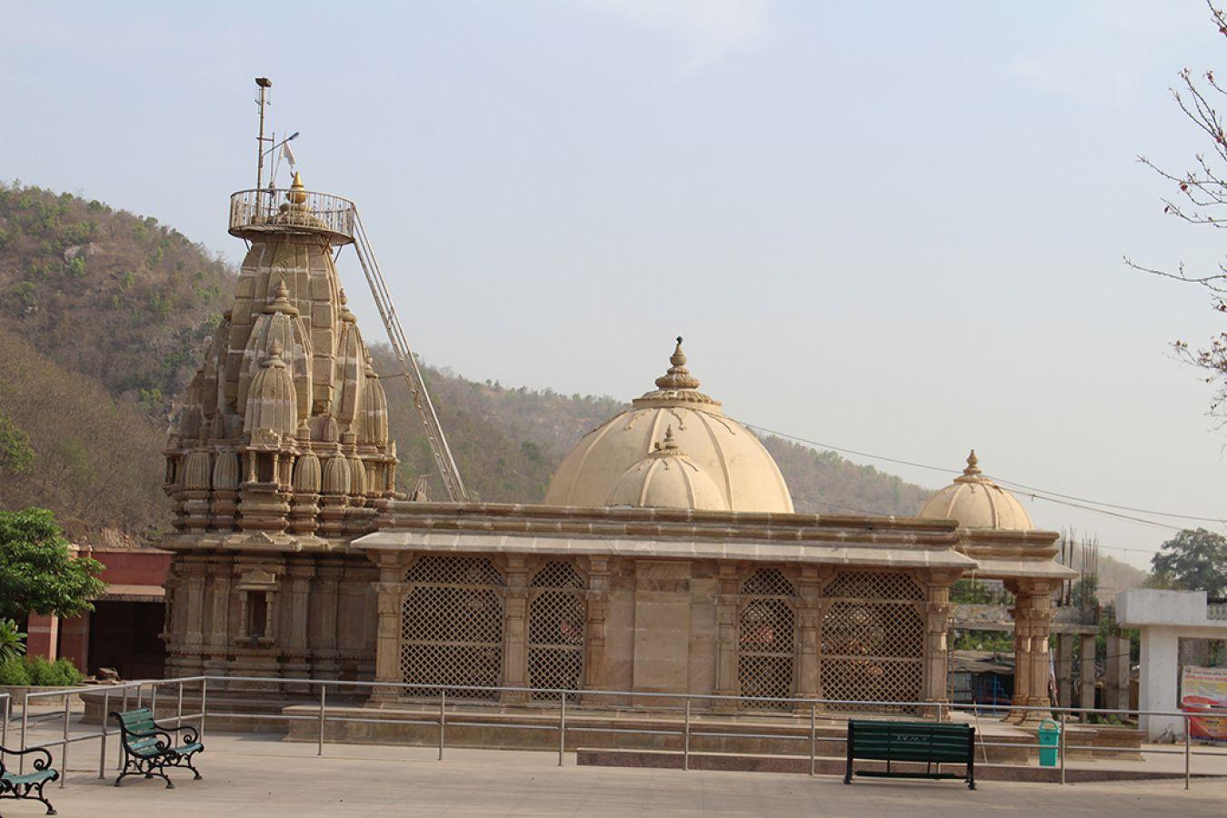 Shamlaji Temple (શામળાજી) Shamlaji